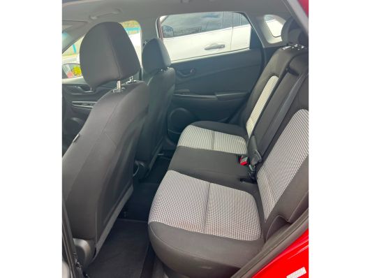 Hyundai Kona SEL