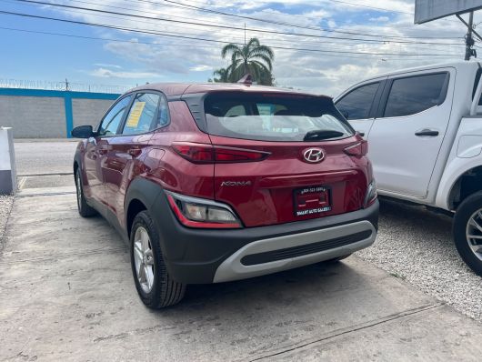 Hyundai Kona SEL