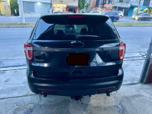Ford Explorer Interceptor Police