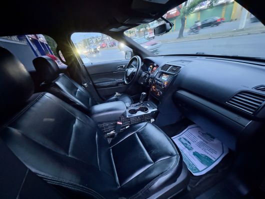 Ford Explorer Interceptor Police