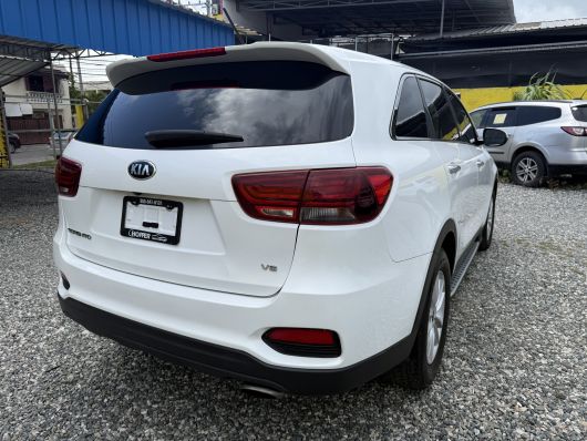 Kia Sorento LX