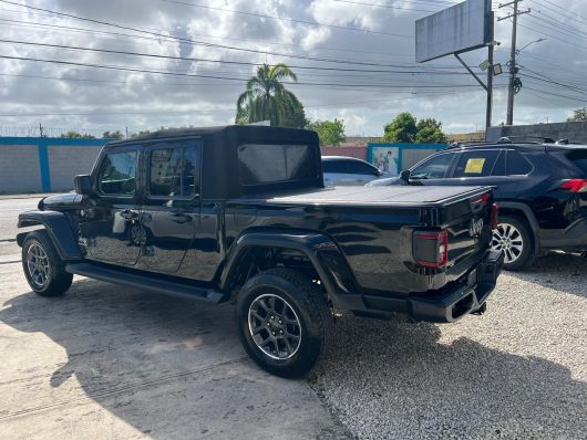 Jeep Gladiator Overland