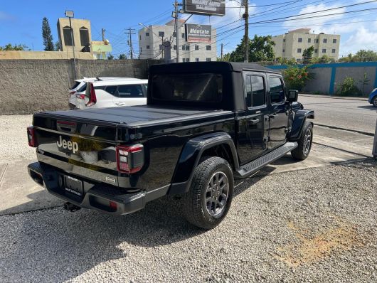 Jeep Gladiator Overland