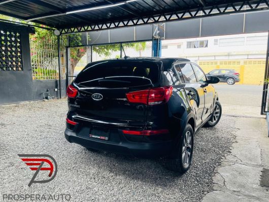 Kia Sportage LX