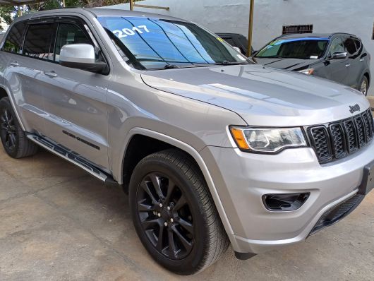 Jeep Grand Cherokee Laredo