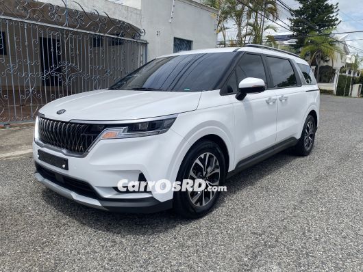 Kia Carnival Minivan en venta