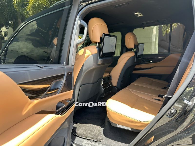 Lexus