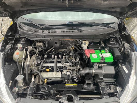 Nissan Kicks SR