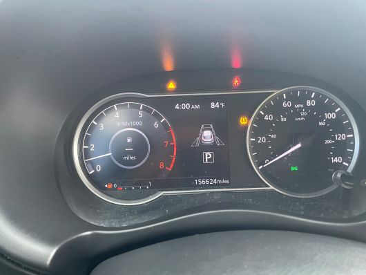 Nissan Kicks SR