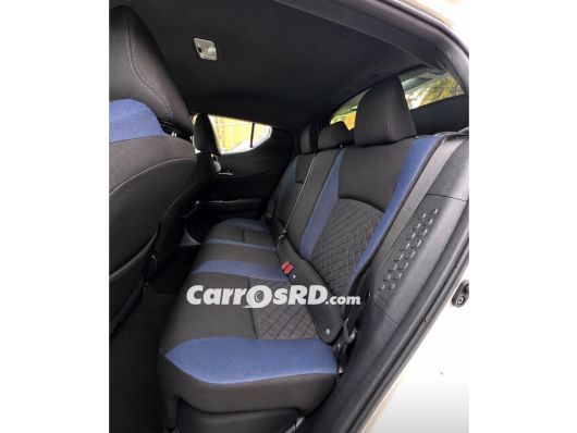 Toyota C-HR Jeepeta en venta