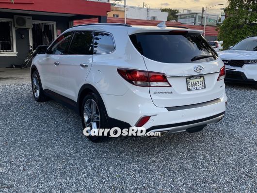 Hyundai Santa Fe Jeepeta en venta