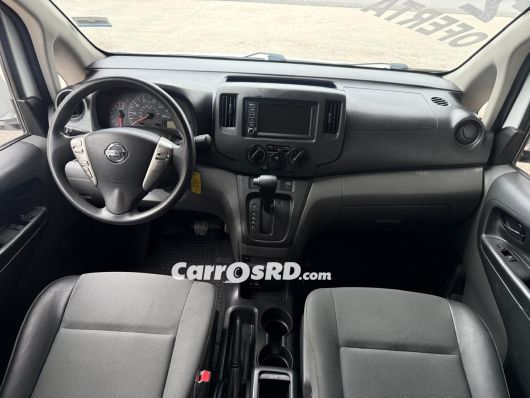 Nissan NV Minivan en venta