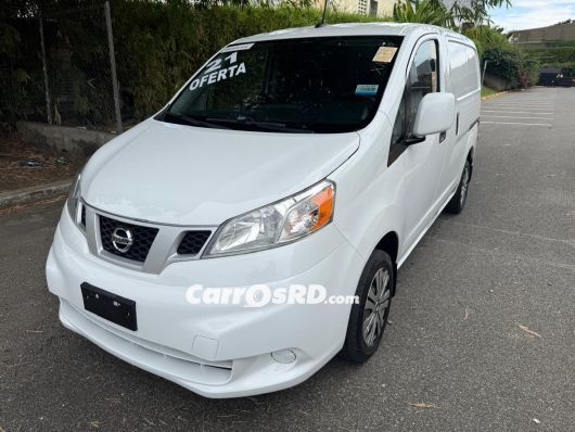 Nissan NV Minivan en venta