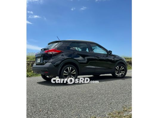 Nissan Kicks Carros en venta
