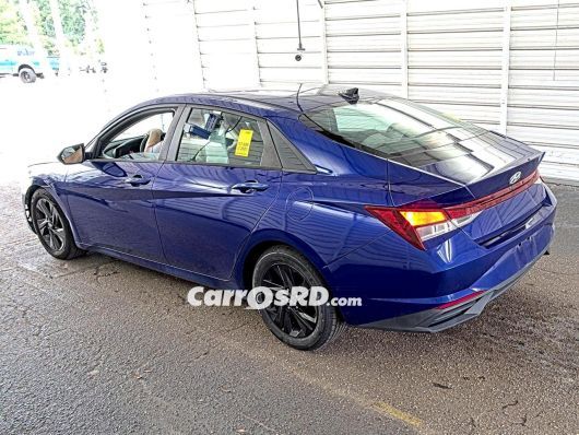 Hyundai Elantra Carros en venta