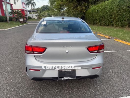 Kia Rio Carros en venta