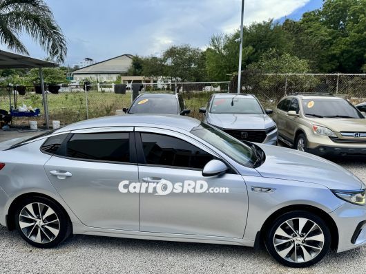 Kia K5 Carros en venta