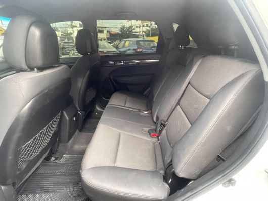 Kia Sorento LX