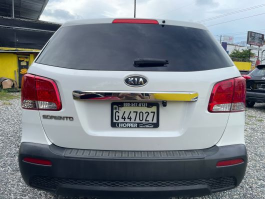 Kia Sorento LX