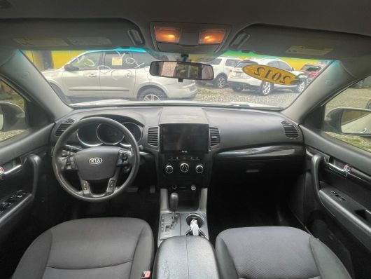 Kia Sorento LX