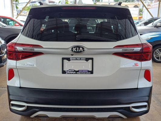 Kia Seltos S