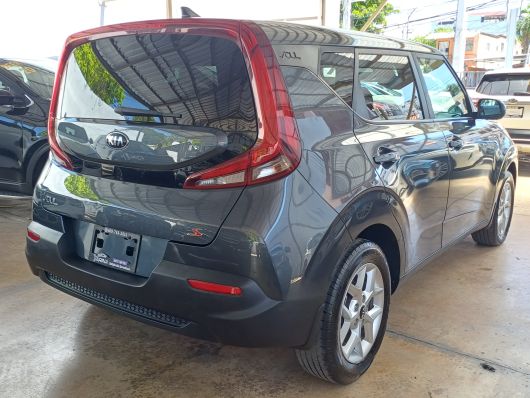 Kia Soul S