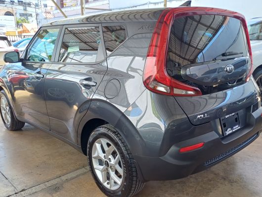 Kia Soul S