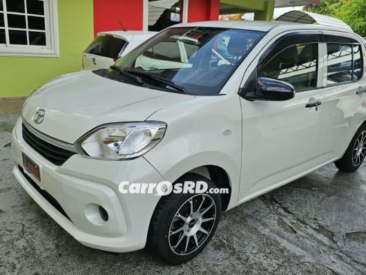 Toyota Passo Hatchback en venta