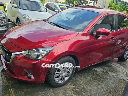Mazda Demio Hatchback en venta