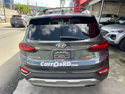 Hyundai Santa Fe Jeep en venta