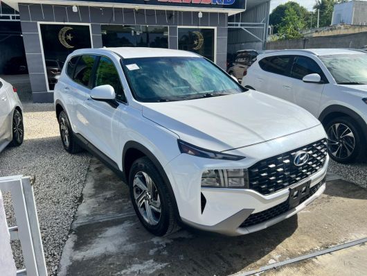 Hyundai Santa Fe SE