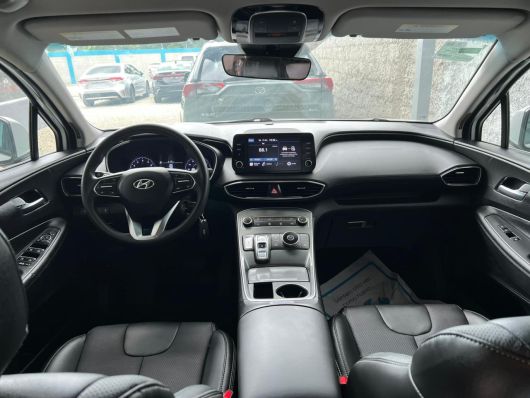 Hyundai Santa Fe SE