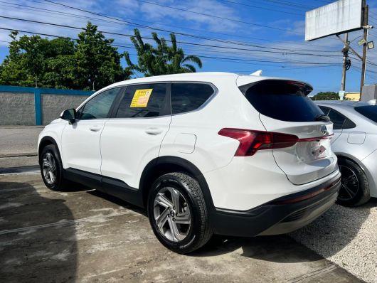 Hyundai Santa Fe SE