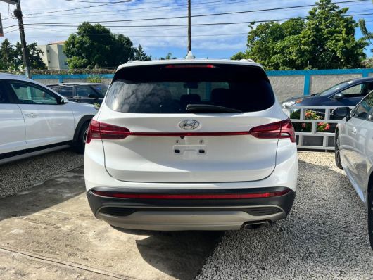 Hyundai Santa Fe SE