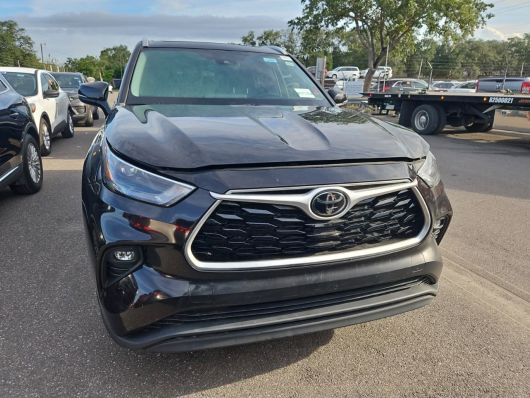 Toyota Highlander XLE en venta