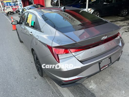 Hyundai Elantra Crossover en venta