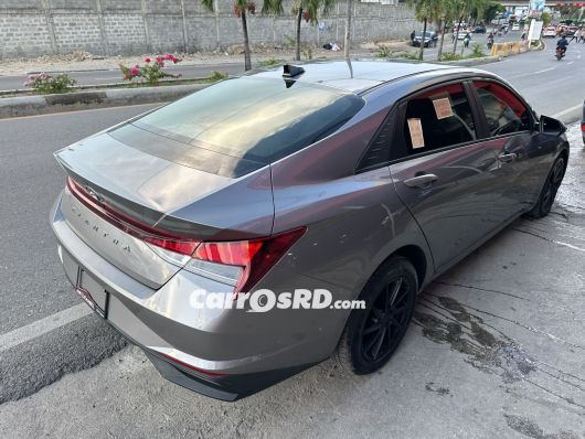 Hyundai Elantra Crossover en venta