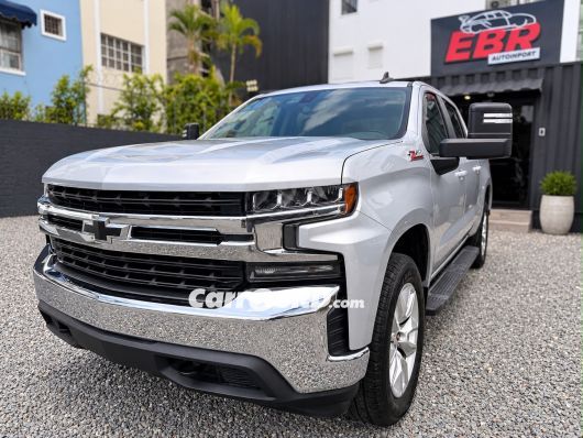 Chevrolet Silverado Camioneta en venta