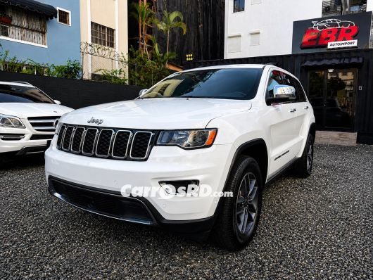 Jeep Grand Cherokee Jeepeta en venta