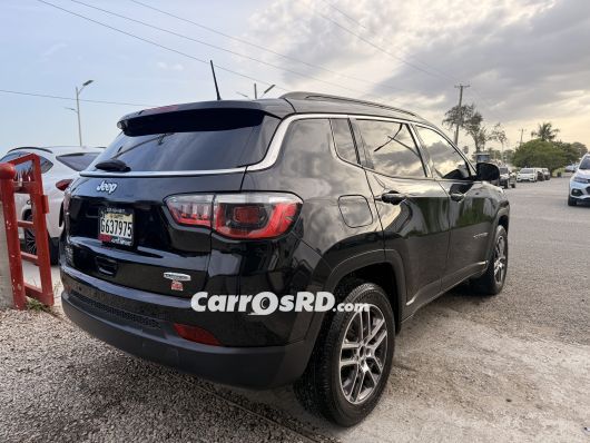 Jeep Compass Jeepeta en venta
