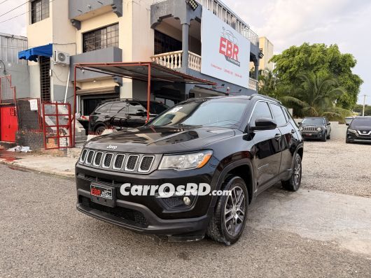 Jeep Compass Jeepeta en venta