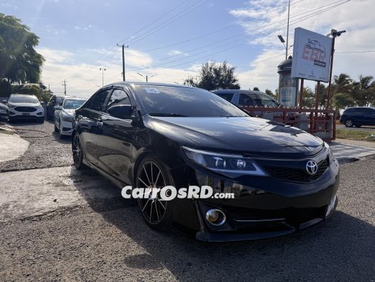 Toyota Camry Carros en venta