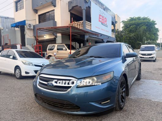 Ford Taurus Carros en venta
