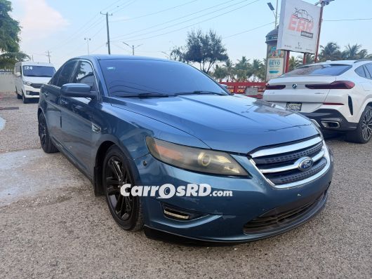 Ford Taurus Carros en venta
