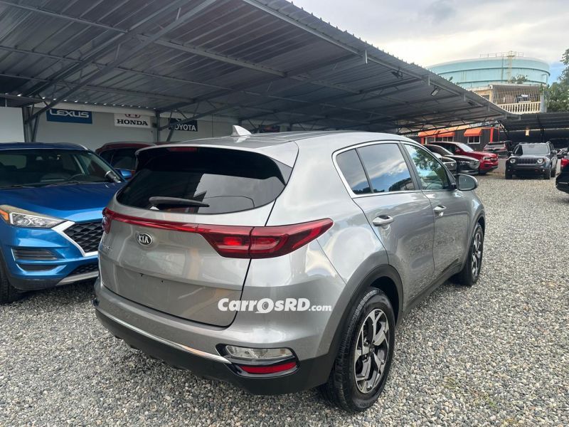 Kia