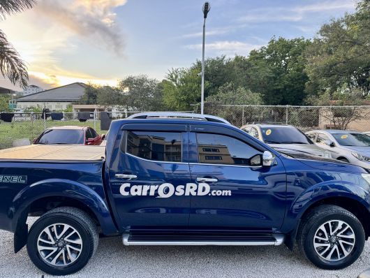 Nissan Frontier Camioneta en venta
