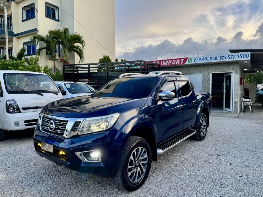 Nissan Frontier LE en venta