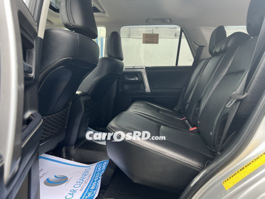 Toyota 4Runner Jeepeta en venta