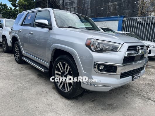 Toyota 4Runner Jeepeta en venta