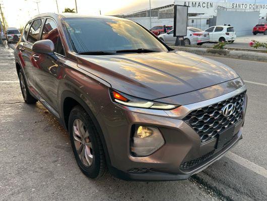 Hyundai Santa Fe SE en venta